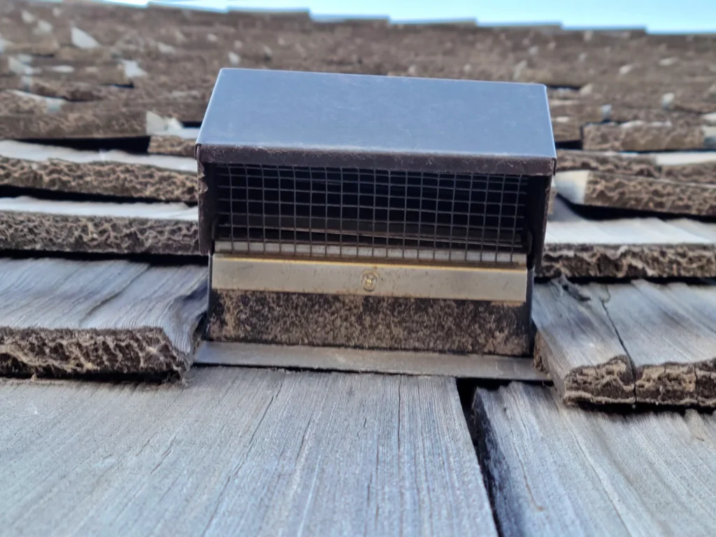 cedar roof proper ventilation